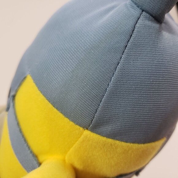 Despicable Me Minion Stuart Candy Cane Christmas Yellow Plush Soft Toy Factory - Picture 8 of 13